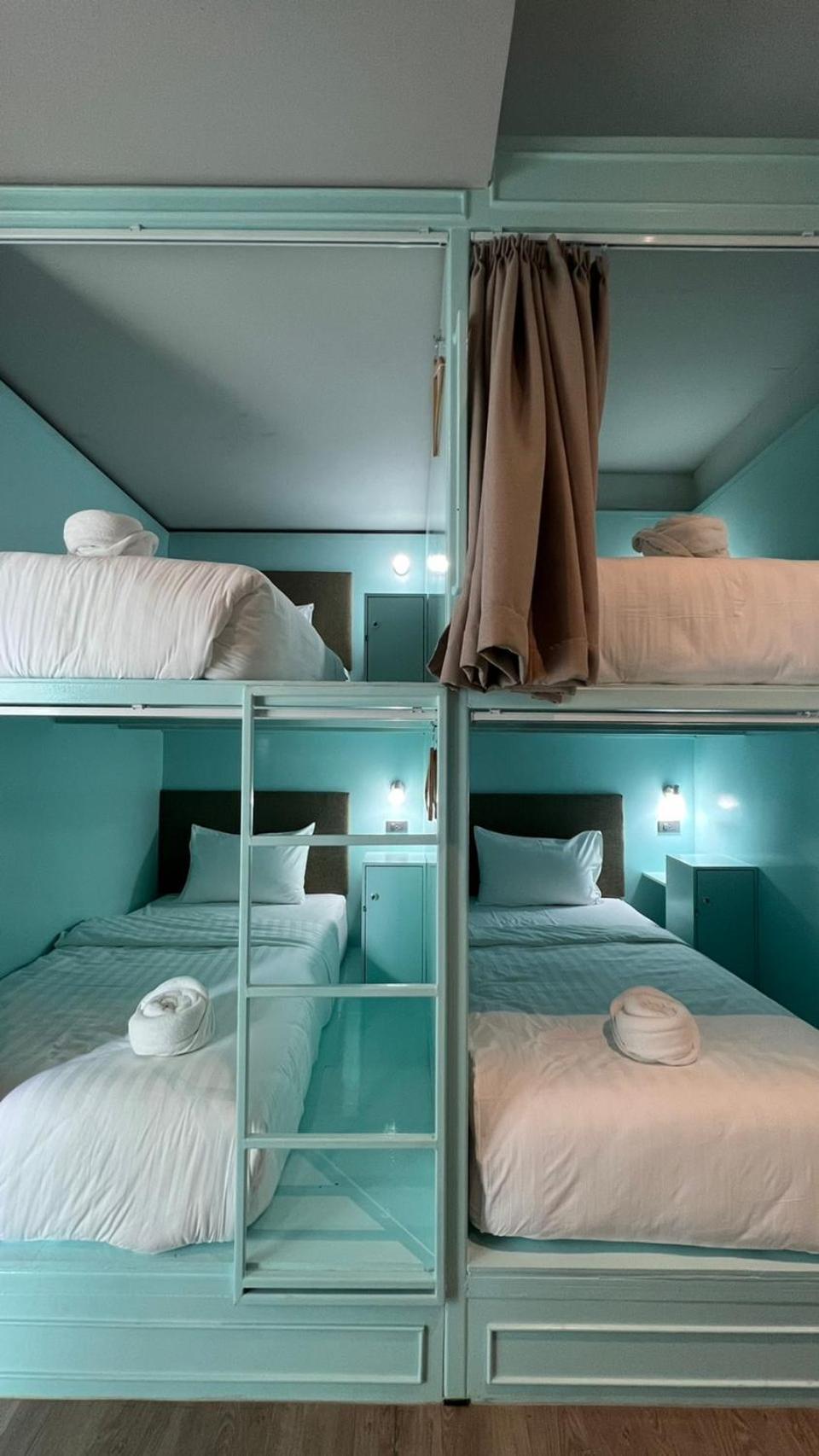 Latima Boutique Hostel Kanchanaburi Ngoại thất bức ảnh