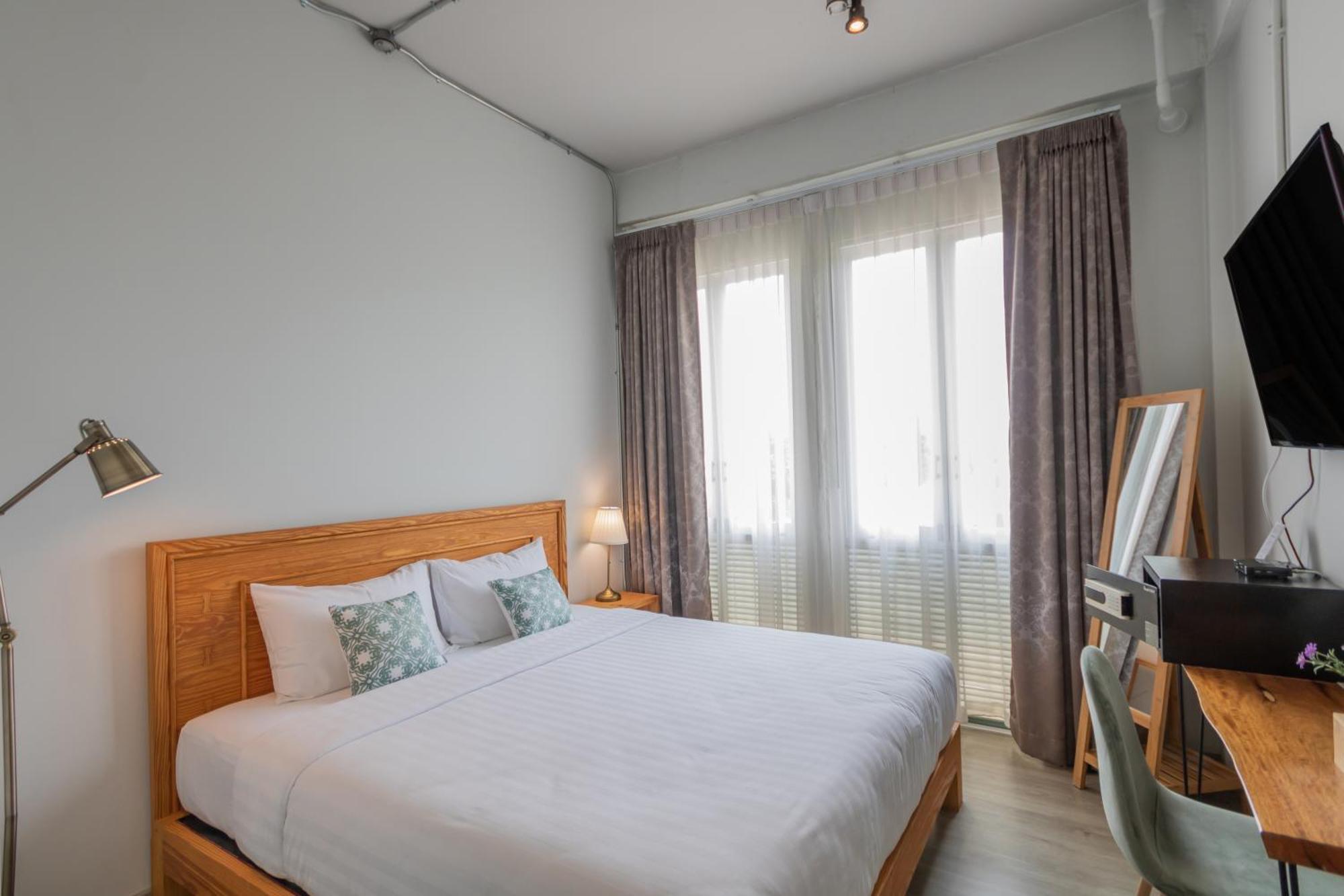 Latima Boutique Hostel Kanchanaburi Ngoại thất bức ảnh