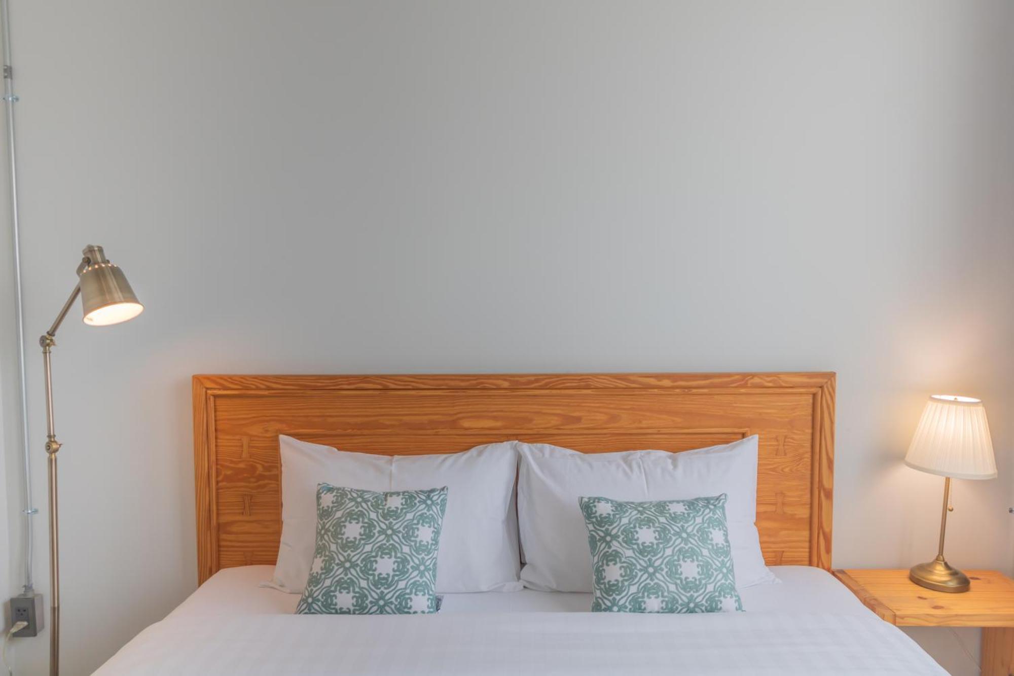 Latima Boutique Hostel Kanchanaburi Ngoại thất bức ảnh
