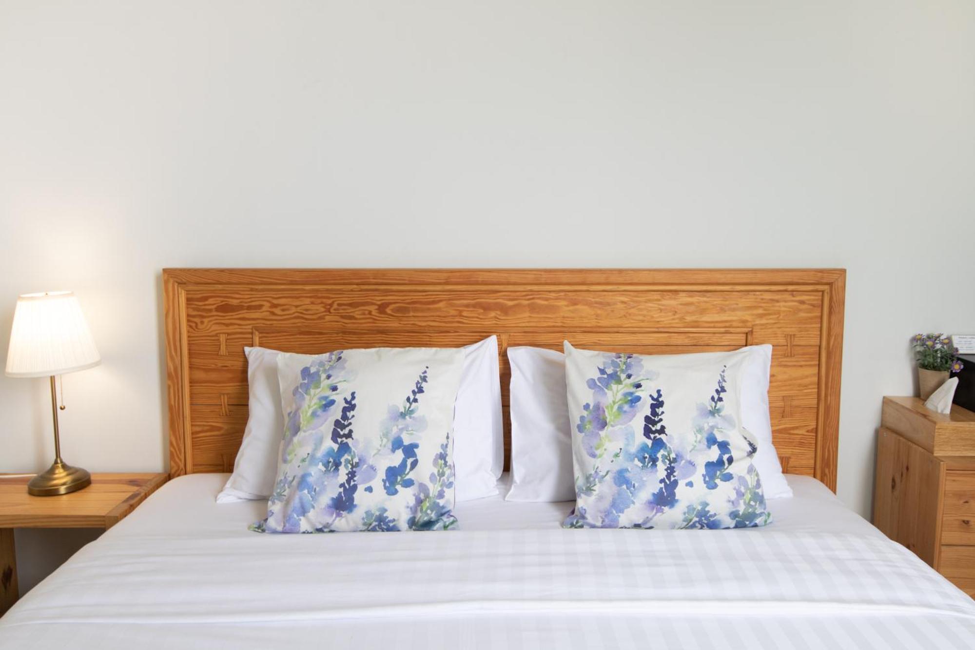 Latima Boutique Hostel Kanchanaburi Ngoại thất bức ảnh