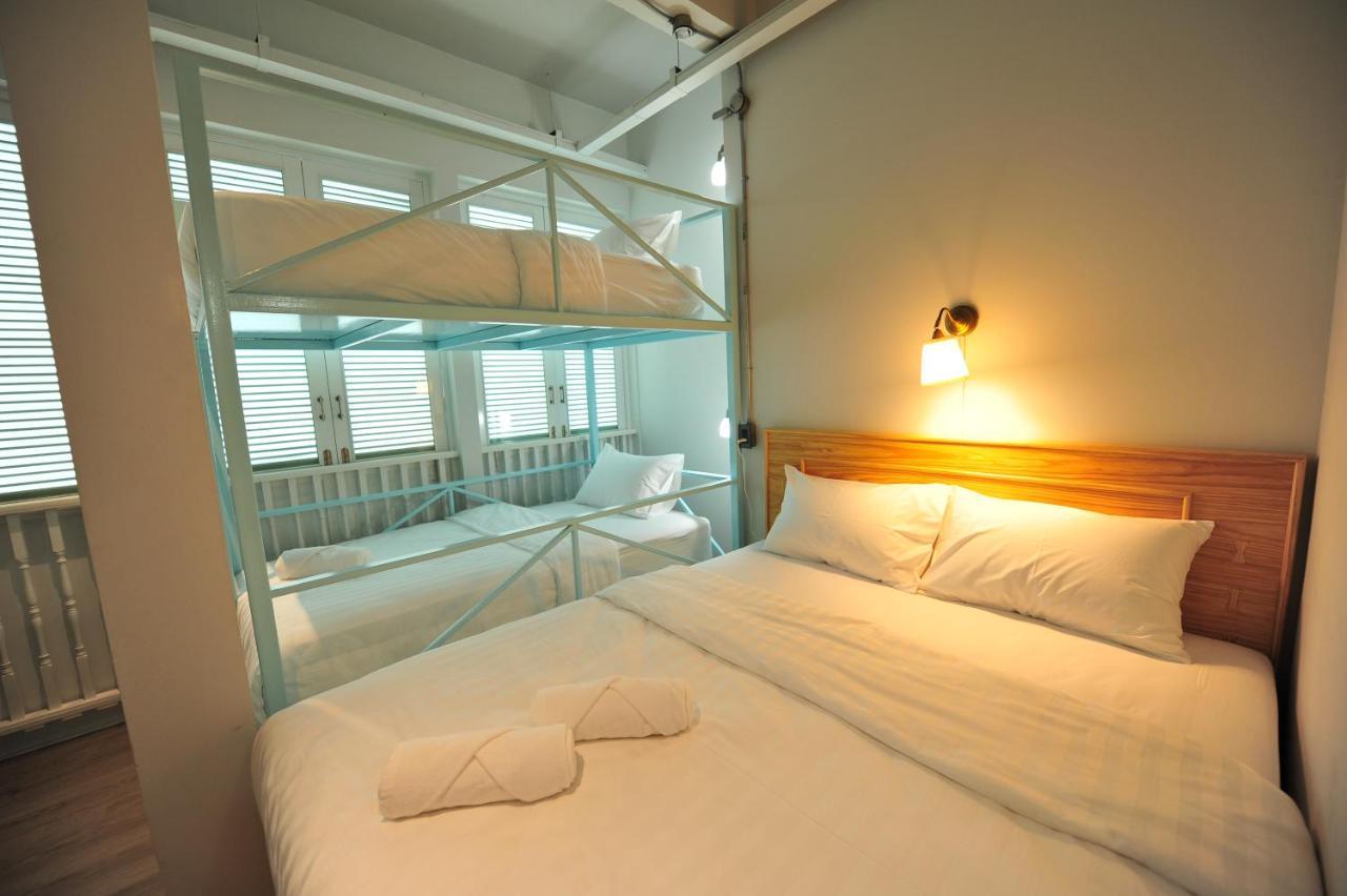 Latima Boutique Hostel Kanchanaburi Ngoại thất bức ảnh
