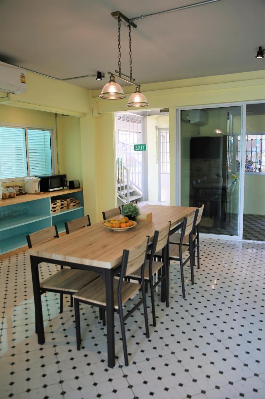 Latima Boutique Hostel Kanchanaburi Ngoại thất bức ảnh
