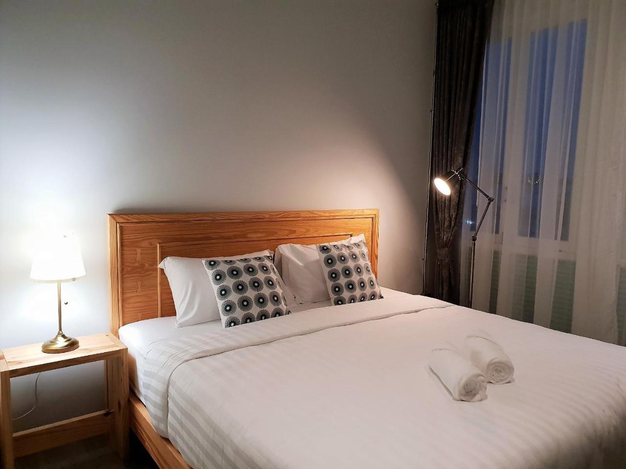 Latima Boutique Hostel Kanchanaburi Ngoại thất bức ảnh