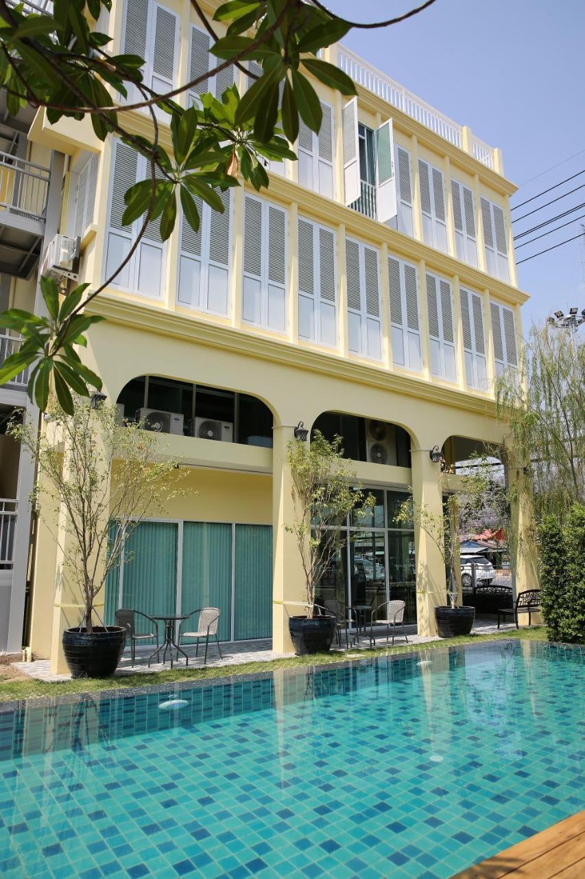 Latima Boutique Hostel Kanchanaburi Ngoại thất bức ảnh