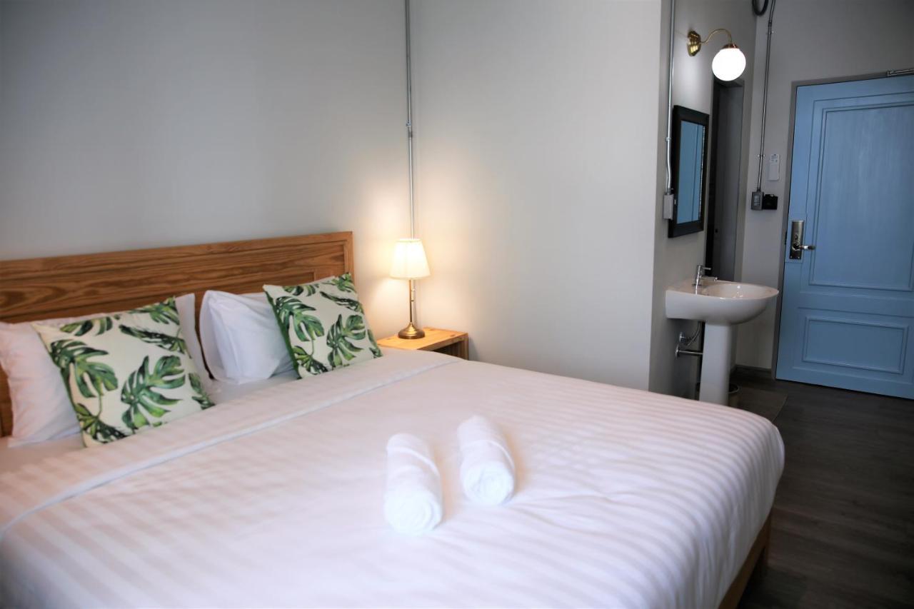 Latima Boutique Hostel Kanchanaburi Ngoại thất bức ảnh