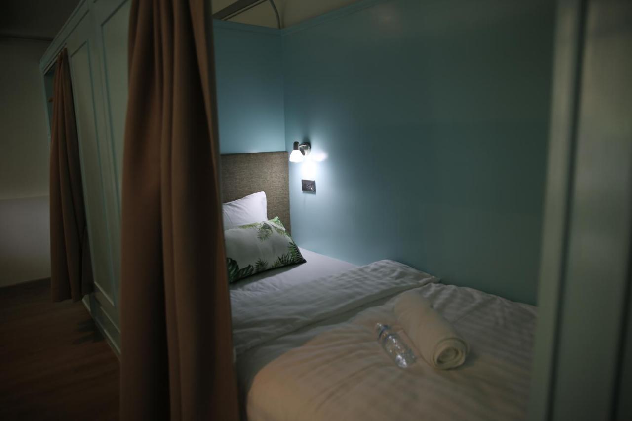 Latima Boutique Hostel Kanchanaburi Ngoại thất bức ảnh