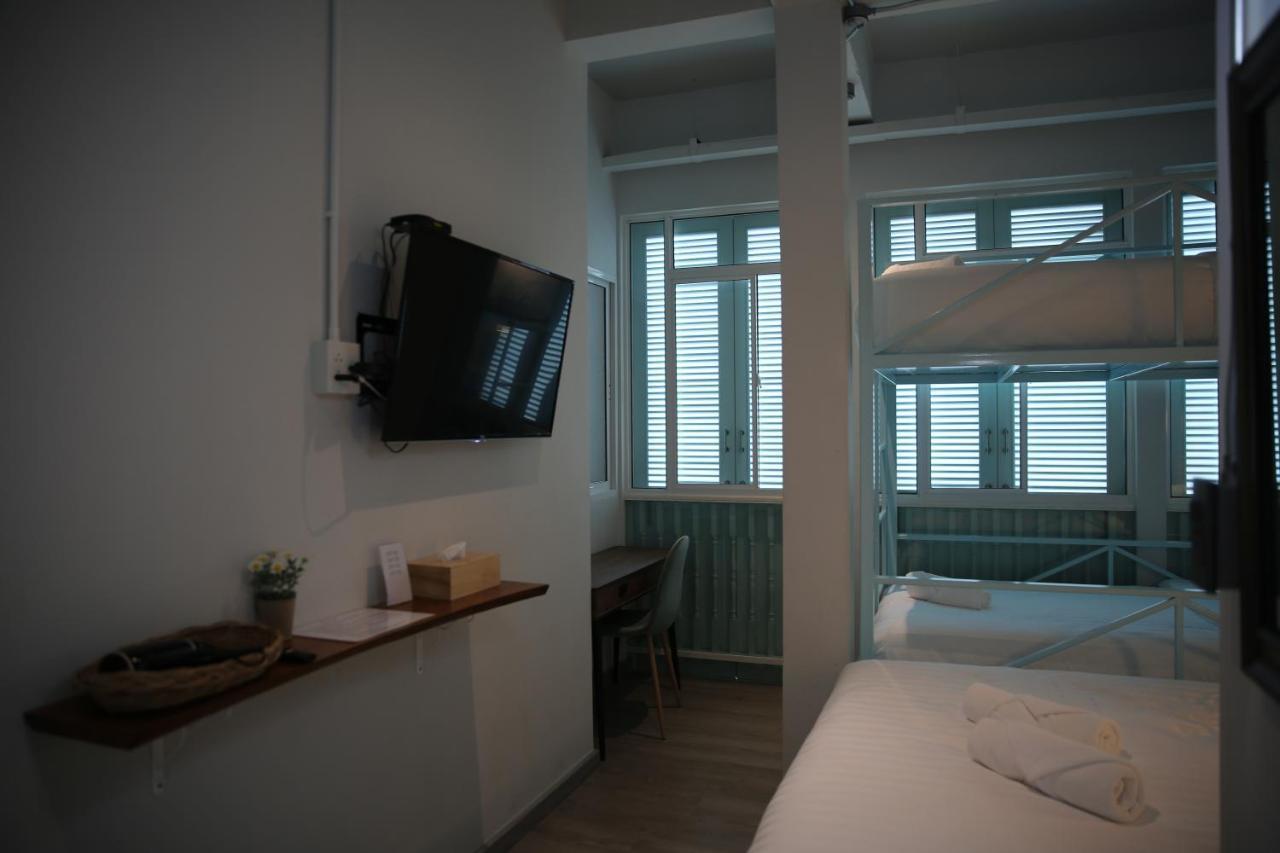 Latima Boutique Hostel Kanchanaburi Ngoại thất bức ảnh